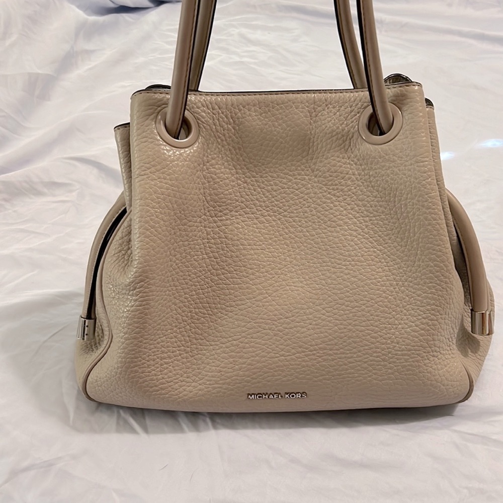 Michael Kors leather Handbag